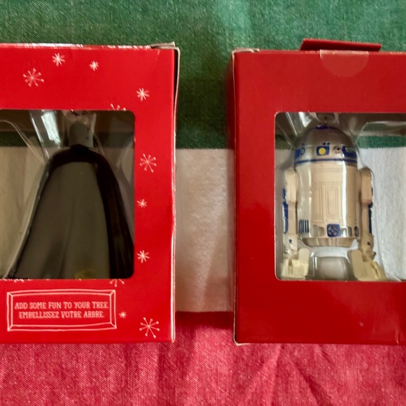 TWO Hallmark STAR WARS ornaments "Darth Vader" & "R2-D2"~ original sealed pkg. - Picture 2 of 4